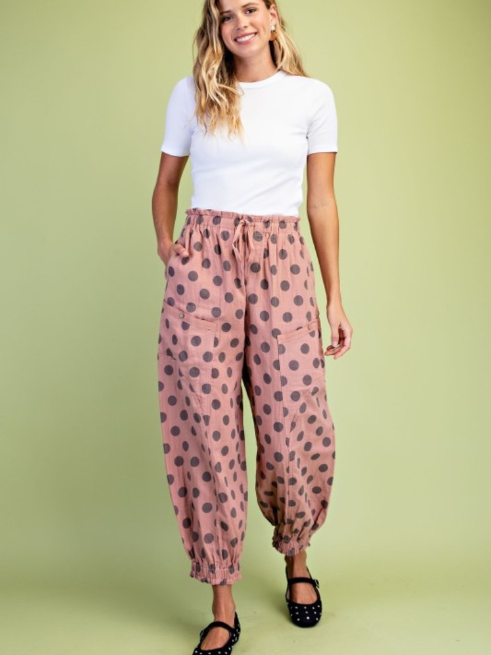 Gigio Dusty Rose Polka-Dot Gathered Ankle Pants - Picture 2 of 7